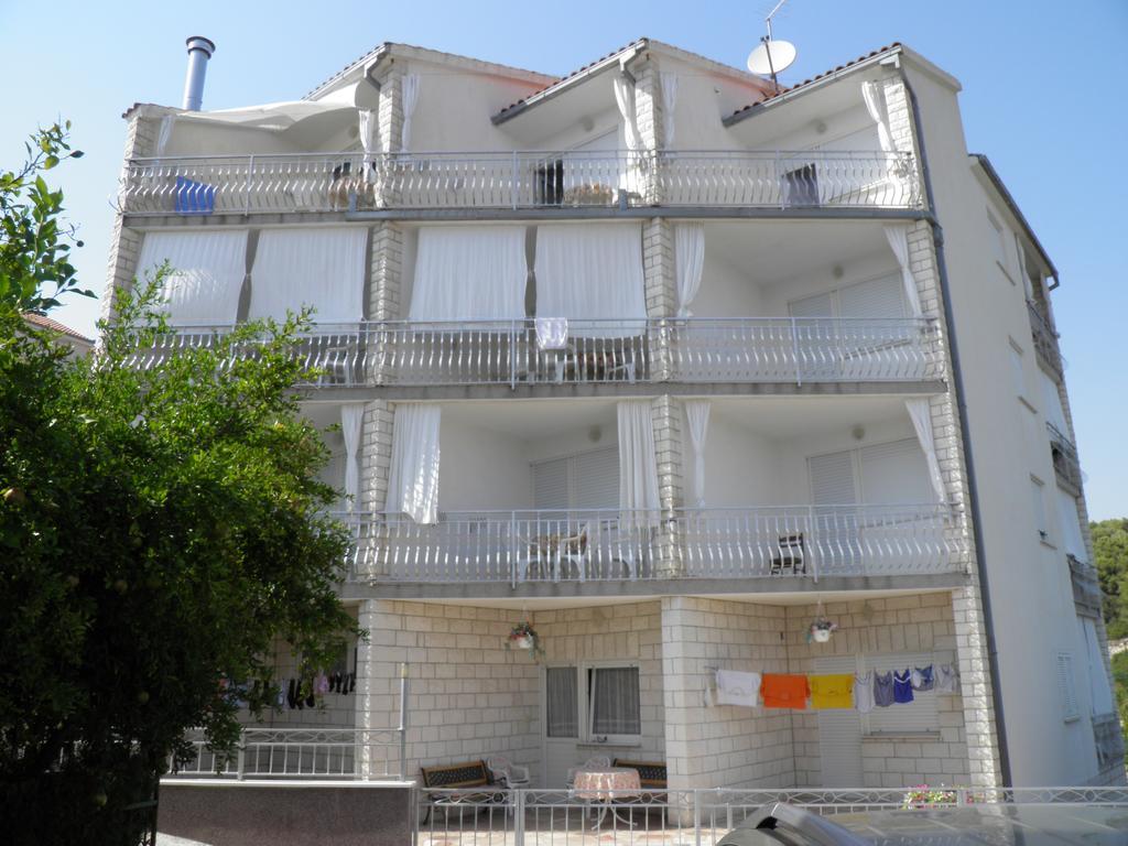Apartments Horizont Τρογκίρ Εξωτερικό φωτογραφία