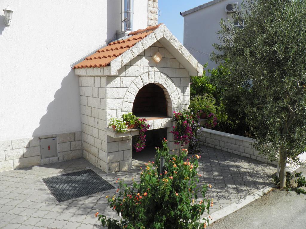 Apartments Horizont Τρογκίρ Εξωτερικό φωτογραφία